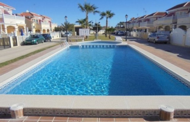 Semi detached house in Cabo Roig