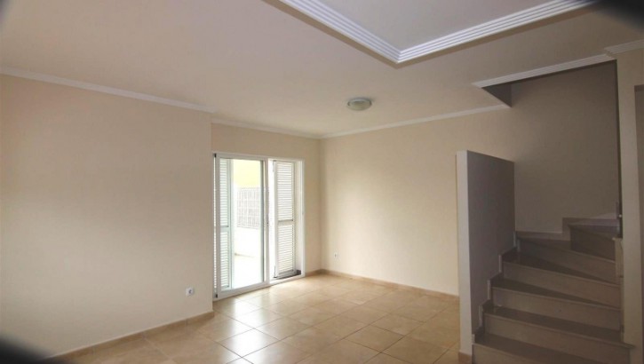 Big Corner Townhouse in Denia