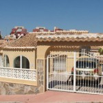 Villa mit Pool in Villamartin