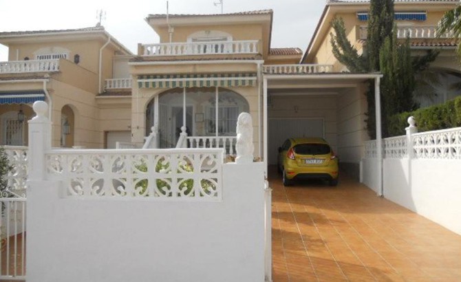 Villa in Quesada