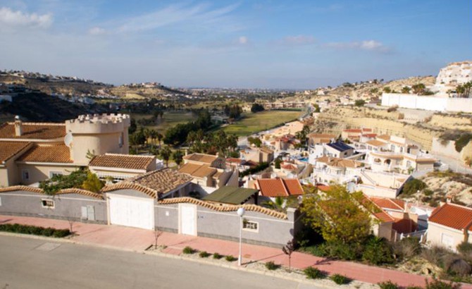 Apartment overlooking the Golf course