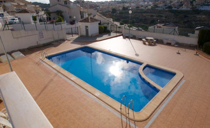 Apartment overlooking the Golf course