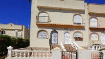 Corner Townhouse with sea views in Orihuela Costa