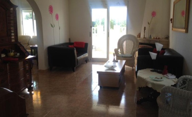 Detached house in sunny location in Quesada