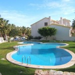 Very well presented terraced house in Las Ramblas Golf