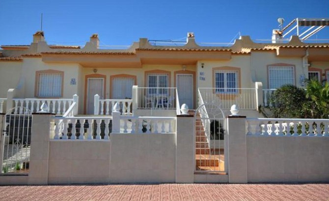 Townhouse in Orihuela Costa