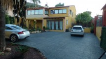 Landhaus mit Gästehaus und Pool strandnah in Albir