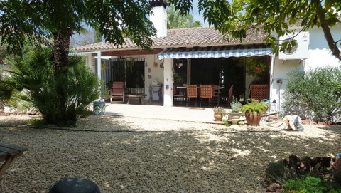 Casa semi adosada encantadora en La Nucia