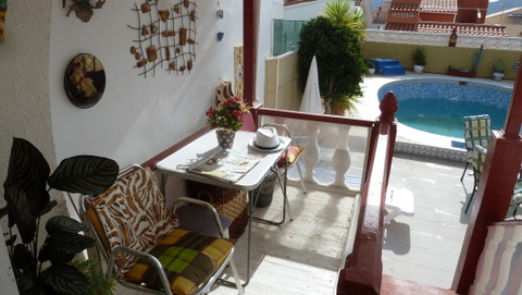 Casa semi adosada confortable en La Nucia con piscina