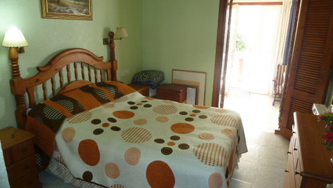 Casa semi adosada confortable en La Nucia con piscina