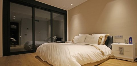 Villa spectacular y moderna con vista al mar en La Nucia