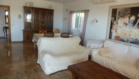 Large detached villa with fabulous seaviews in La Nucia