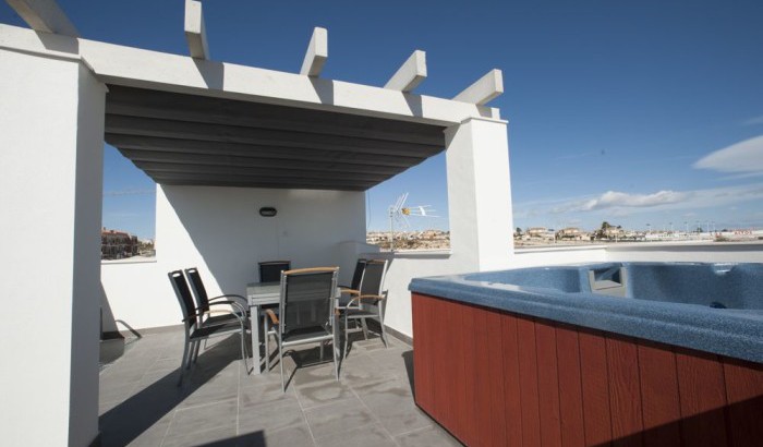 Luxury Apartments in Punta Prima (Orihuela Costa)