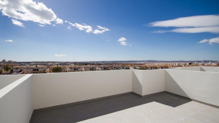 2 Bed Apartments in Torrevieja