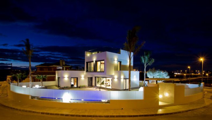 New luxury villas in Campoamor (Orihuela Costa)