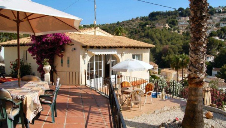 Villa with guest house in Benissa