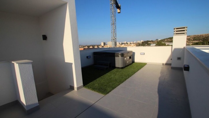 Bungalows y duplex ​​de 2 y 3 dormitorios en Guardamar