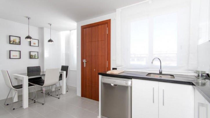 2 Bed Apartments in Torrevieja