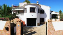 Nice house with views in Benissa
