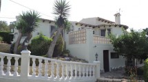 Charming house with pool in Calpe