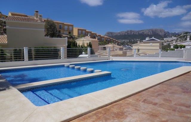 Moderno Chalet adosado en Calpe