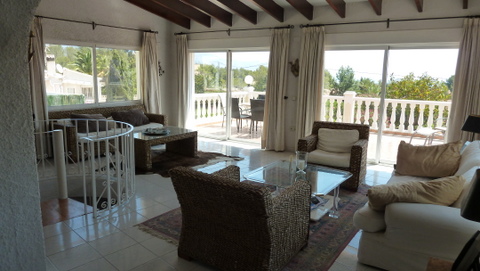 Wonderful house with separate apartment and pool in Alfaz del Pi