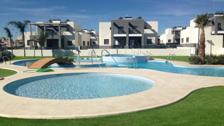 Residencial muy exclusivo en Torrevieja pool