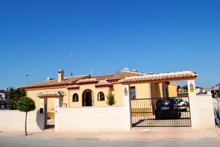 Casa en la situación del sur en La Marina