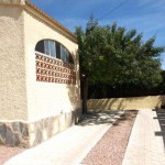 House with communal pool in La Marina