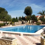 House with communal pool in La Marina