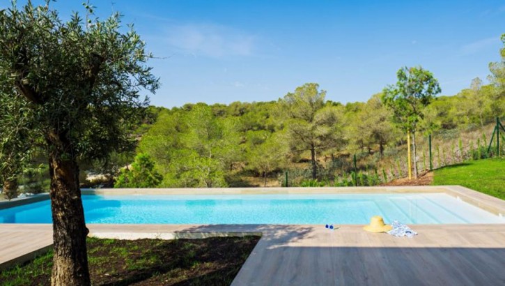 Villas de golf avec propre piscine au terrain du golf Las Colinas