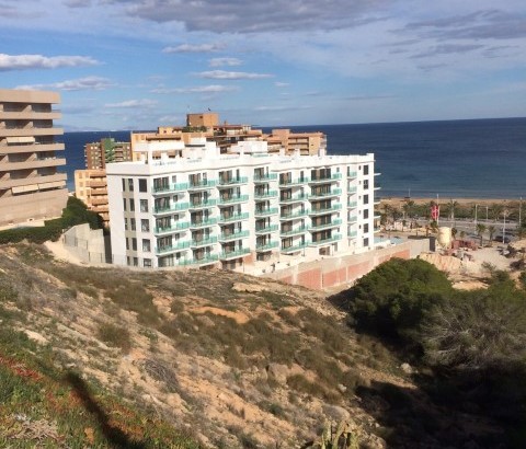 Seafront apartments in Alicante