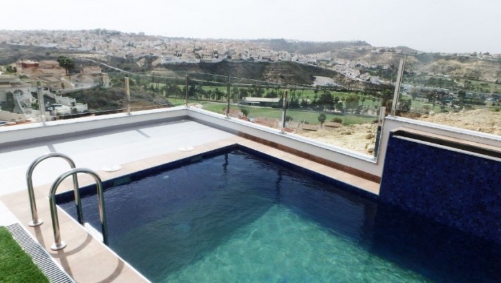 Luxury Villas close to the Golf Course in Rojales