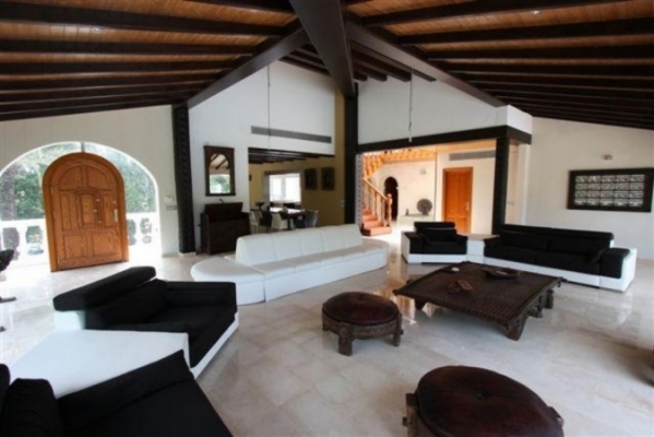 Wunderschöne große Villa in Javea
