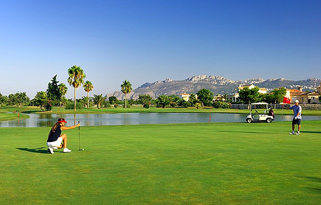 Spacious Apartments on Oliva Nova Golf