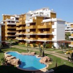 Apartamentos en primera línea de mar en Punta Prima (Orihuela Costa)