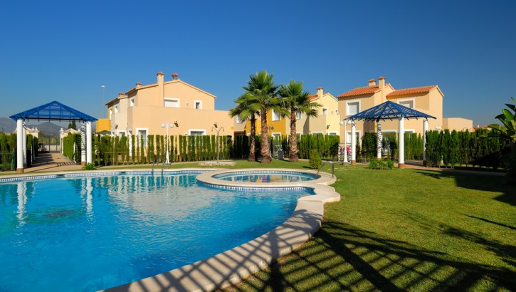 Semi detached houses in Oliva Nova Golf Resort