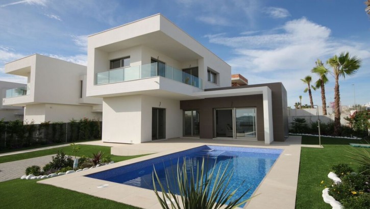 Modern style Villas on Vistabella Golf