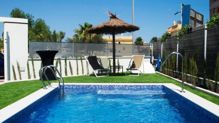 Villas fantastiques avec piscine à Quesada (Costa Blanca)