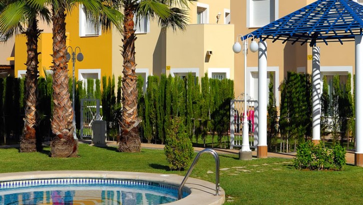 Semi detached houses in Oliva Nova Golf Resort