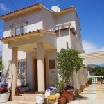 Beautiful link detached Villa with stunning views in La Nucia