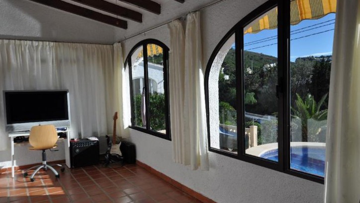 Cosy Villa in quiet urbanization near El Portet, Moraira