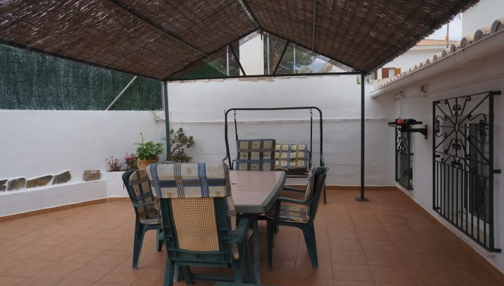 Semi-detached villa near international school in La Nucia