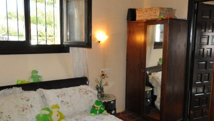 Traditionelle Villa mit separatem Appartement in Moraira