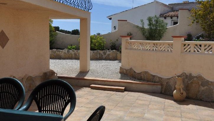 Traditionelle Villa mit separatem Appartement in Moraira