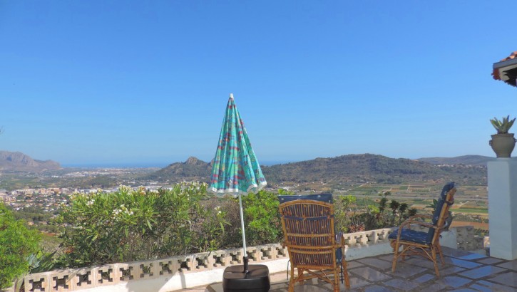 Cosy villa with sea view in Monte Pedreguer