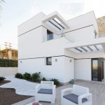 Exclusiva Villa pareada con parcela privada en Villamartin