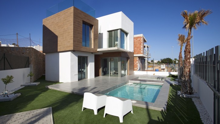 New construction villas in Villamartin Costa Blanca