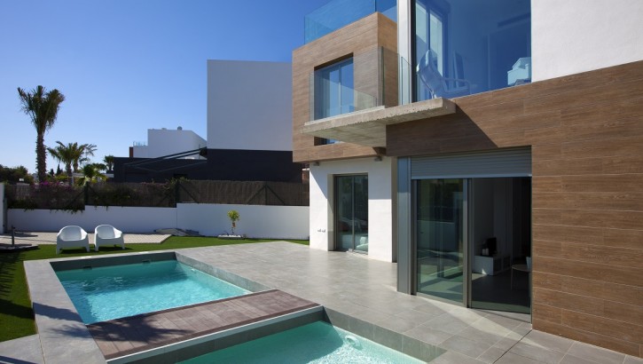 Belles maisons nouvelles à Villamartin Costa Blanca