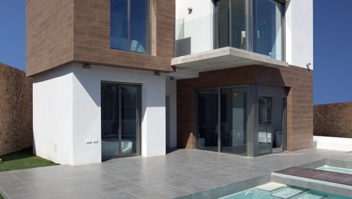 Belles maisons nouvelles à Villamartin Costa Blanca